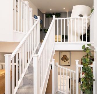 Royal Tunbridge Wells Apartment | House Of Cards