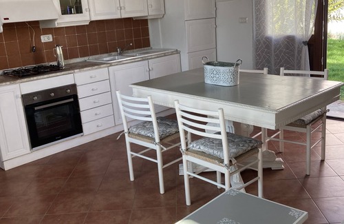 Albenga House | House of Roses