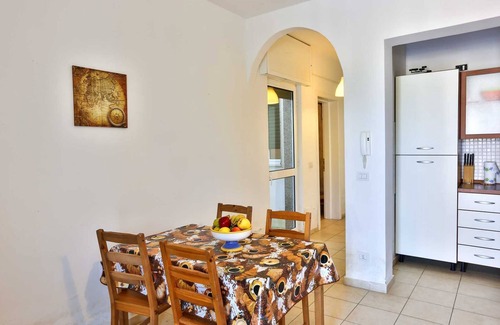 Lido Marini House | House on the sea: 6/7 beds !