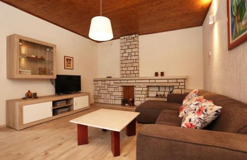 Becici Apartment | House Pauline
