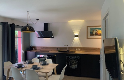 Lacanau-Ocean House | House sleeps 4/5 with large heated summer pool in private grounds.