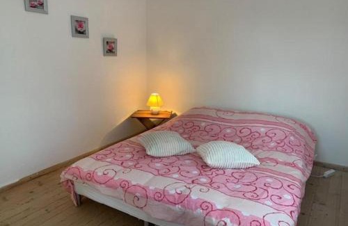 Prilep House | House Sleeps 6-Garden-FreeParking-Bbq-Patio
