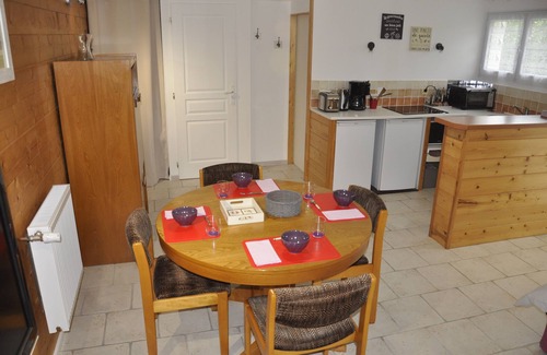 Liez Cottage | HOUSE STUDIO 50M² +SPA+HEATED POOL IN QUIET MARAIS POITEVIN IN VENDEE