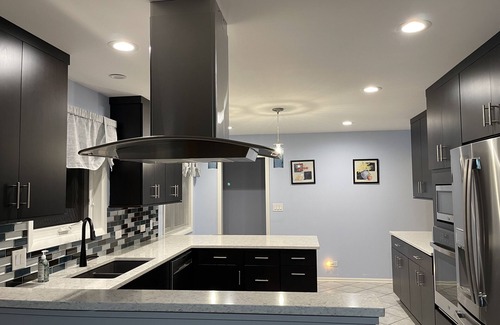 Itasca House | House-tel in Chicago-burb: 3 bedrooms and 2 full baths