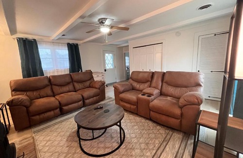 Lafayette House | House w Patio & Fenced Yard 10 minutes to Purdue