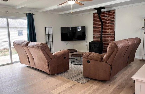 Lafayette House | House w Patio & Fenced Yard 10 minutes to Purdue