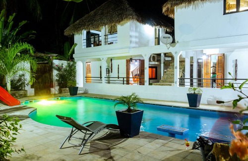 Ambondrona House | house waterfront for four to six people