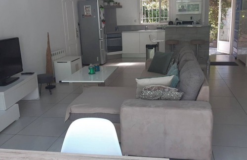 Les Pennes-Mirabeau House | House with pool 15min Aix/Marseille/Plage