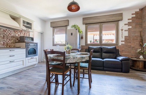 Favaro Veneto House | House with garden, located a few kilometers from Venice.