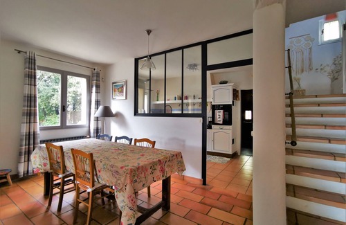 Taulignan Villa | House with heated pool and large garden
