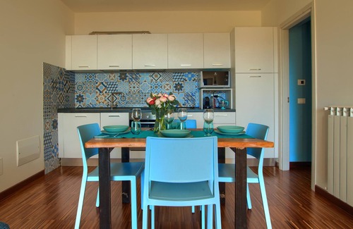 Poggi Apartment | House with private garden, pool, jacuzzi and electric bikes