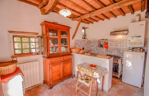 Buti House | House with private pool and stunning panoramic views 20km from Pisa, Lucca, sea