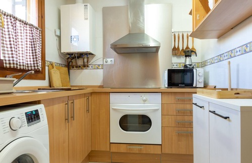 Senegue House | House with terrace in the Pyrenees. Pet friendly