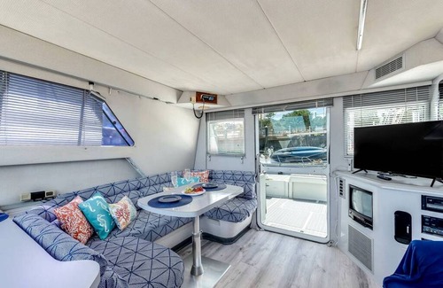 St. Augustine Boat Rental | Houseboat ∙ 1 bedroom ∙ 6 guests
