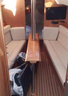Vallpineda Boat Rental | Houseboat ∙ 1 bedroom ∙ 4 guests