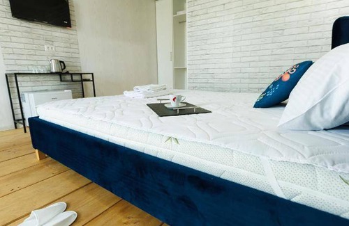 Galati Boat Rental | Houseboat ∙ 1 bedroom ∙ 2 guests