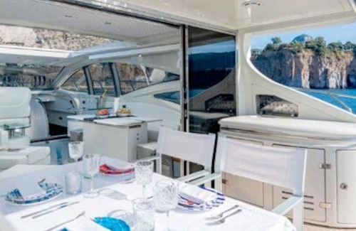 Poltu Quatu Boat Rental | Houseboat ∙ 3 bedrooms ∙ 10 guests