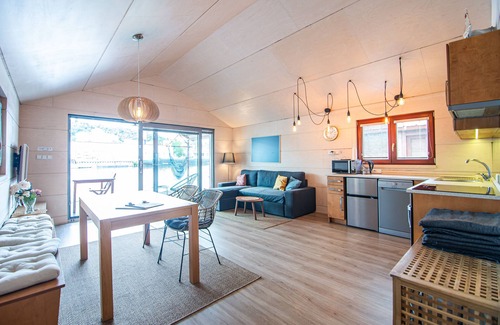 Smichov Boat Rental | Houseboat Benjamin + electric boat, max. 8 person