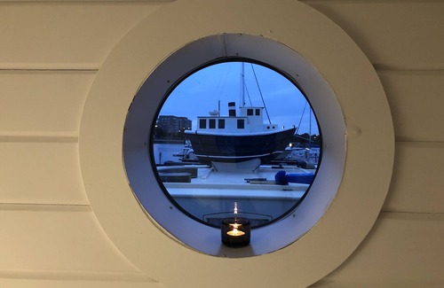 Trosso Boat Rental | Houseboat - Karlskrona City Center