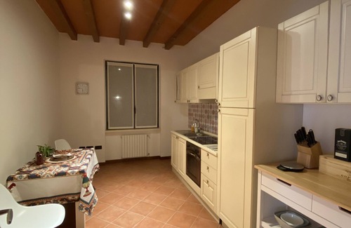 Salsomaggiore Terme Apartment | Houses Crovina, large apartment with swimming pool in the hills
