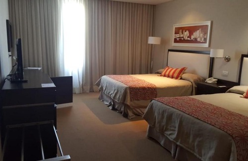 Almafuerte Hotel | Howard Johnson Hotel Piedras Moras