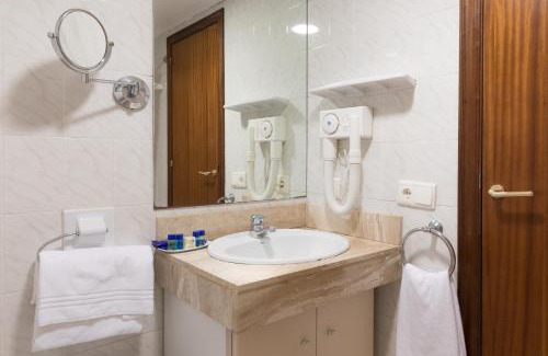 Santa Susanna Hotel | htop Royal Sun #htopFun