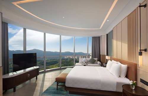 Cuiping District Hotel | HUALUXE Yibin by IHG