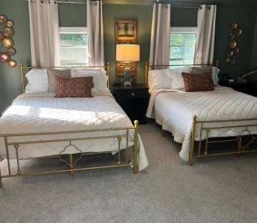 Minden Bed & Breakfast | Huffman House Bed & Breakfast