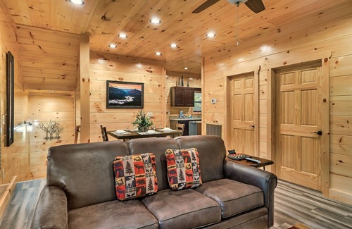 Sevierville House | HUGE Heated Pool, Pool Table, Arcades, A+ Location