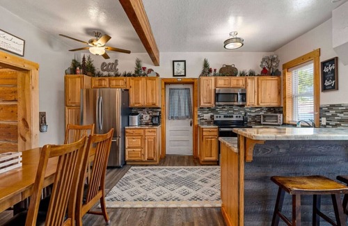 Bloomington House | Huge Home near Bear Lake with Hot Tub - Sleeps 24