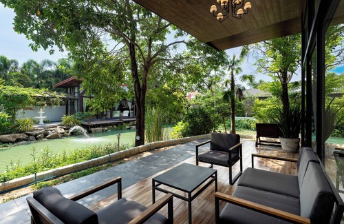 Huai Yai Villa | Huge Pool Villa with Private Lake 4BR/10 Persons