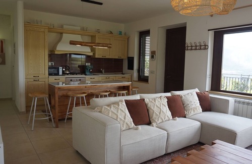 Ciminna Villa | HUGE Villa with Pool, Finnish Sauna, Pool Table, Full Gym, EPIC SICILY VIEWS!
