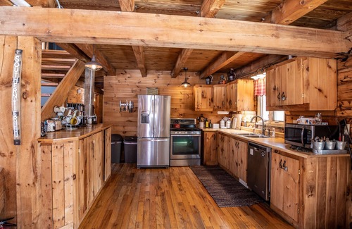 Mexico Cabin | Huge yet cozy log cabin, nestled conveniently off the beaten path. Peaceful!