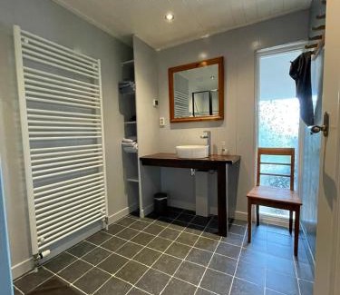 Munnekeburen Bed & Breakfast | Huisje onder de Linden