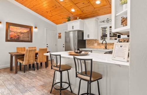 Big Bear Lake House | Hummingbird Corner*Pet Friendly/Great Location*