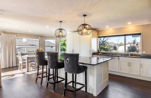 Nukuhau House | Humphrey Street Hideaway