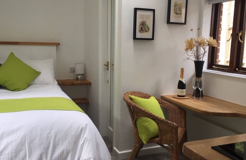 Coleman's Hatch Cottage | Hundred Acre Studio, an Ashdown Forest retreat