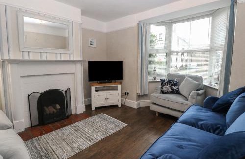 Hunstanton House | Hunny Cottage