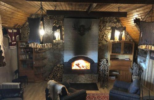 Birzgale House | Hunter's Lodge
