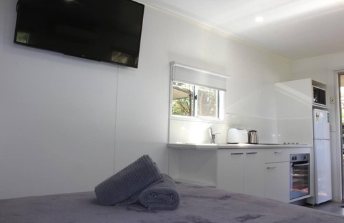 Tinana Cabin | Huntsville Caravan Park