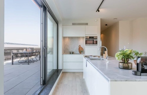Muide Apartment | Huswell - Spacious apartment with nice terrac