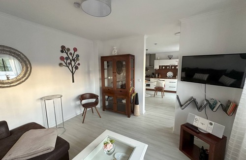 Hamswehrum House | Huus an`t Dörpsdiek - Entire vacation home