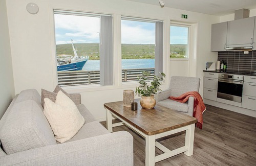 Nord-Lenangen Apartment | Hvalbu - Lyngen Experience Apartments