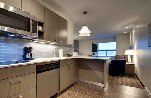 Oak Brook Hotel | Hyatt House Chicago Oak Brook