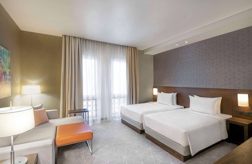 Naif Hotel | Hyatt Place Dubai Wasl District