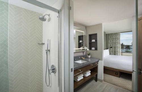 Kaanapali Resort | Hyatt Regency Maui Resort & Spa