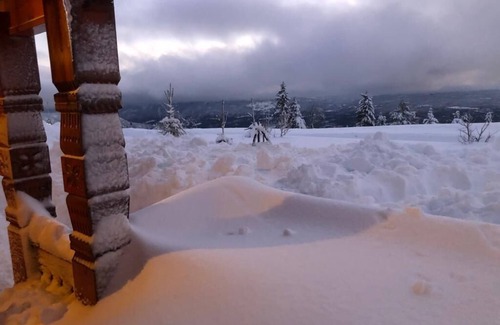 B Cabin | Hyggelig Hytte med Sauna og Innendørs Boblebadekar. Nær Skibakken og Sommarland