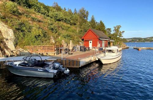 Farsund House | Hytte at Oyvoll in Farsund