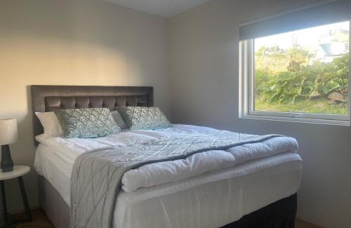 Skagastrond House | Iðavellir Guesthouse