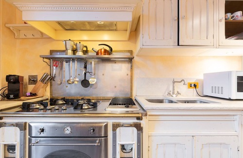 Careggi Rifredi Apartment | I CAPPUCCINI Florence